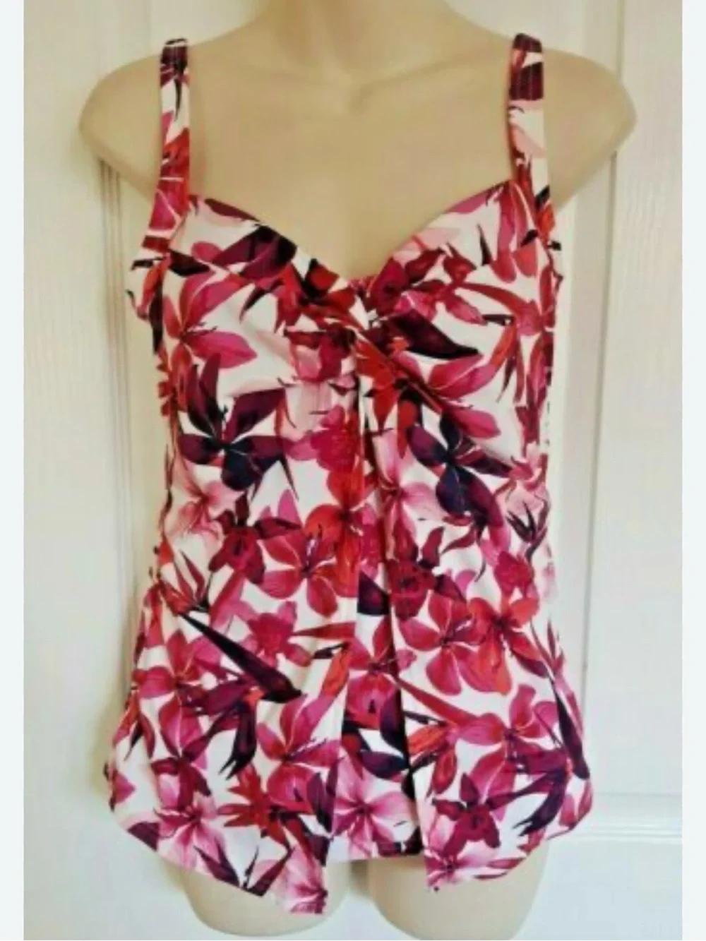 2 for $30 sale: Lands End red pink white floral orchid tankini swim top cups -